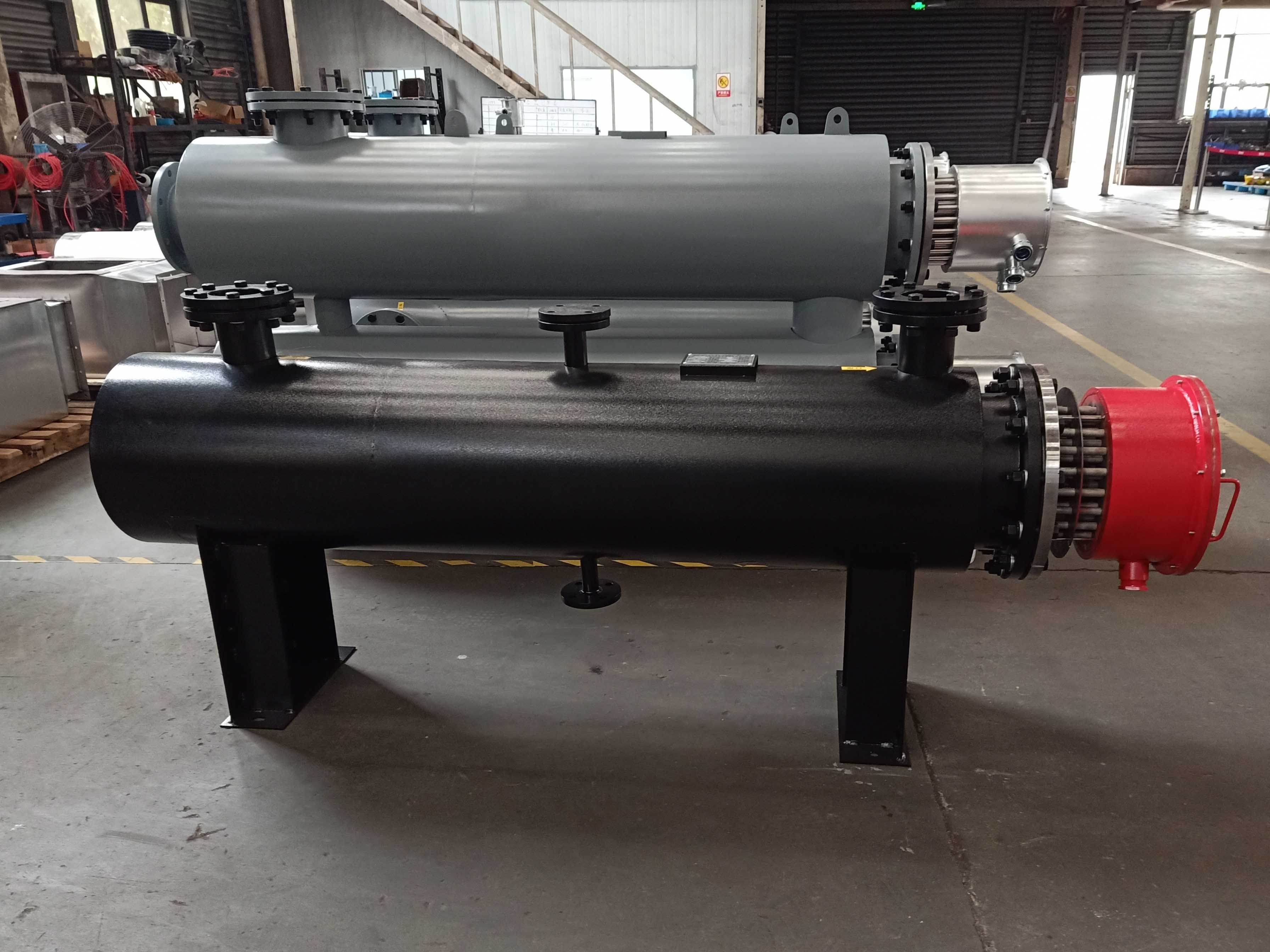 Composition of water pipeline heater